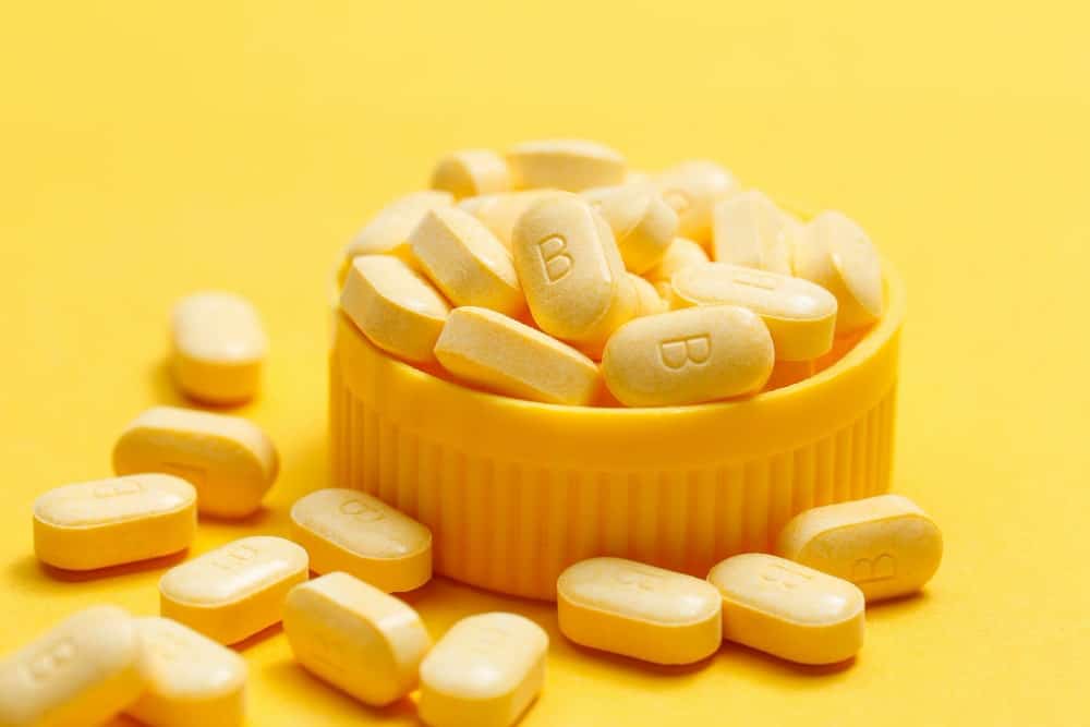 vitaminas B1, B6 y B12
