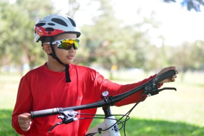 Guía definitiva de gafas de sol deportivas: modelos, comparativa y consejos
